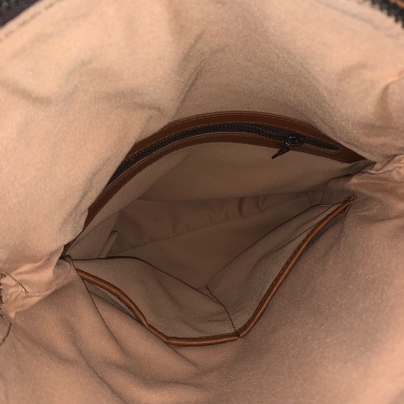 Genuine leather 2 in 1 purse backpack tan camel - Picture 7 of 10